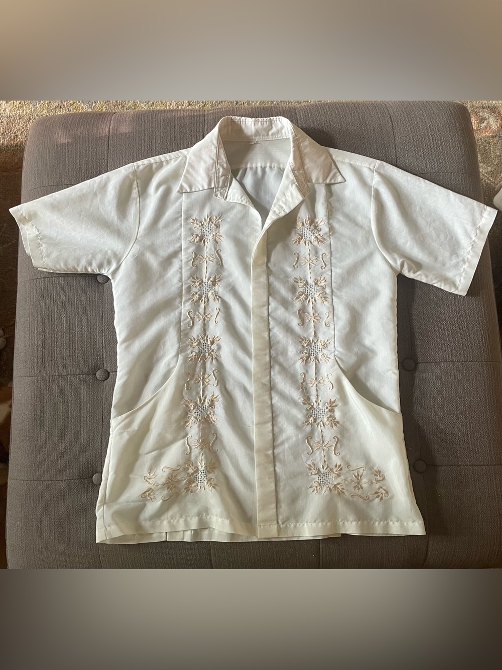 Vintage White Embroidered Guayabera Style Short Sleeve Button Front Blouse - Picture 1 of 8
